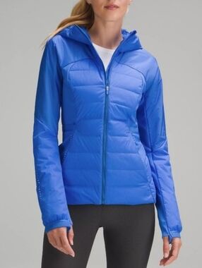 Lululemon Down For It All Running Jacket Blue Size 8 NWOT